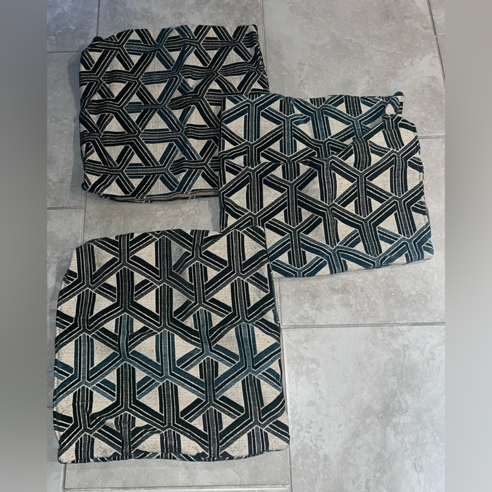 Covers Pillow accent decor set of 5 beige and green